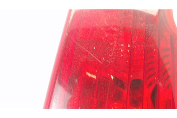 Recambio de piloto trasero derecho para citroen c4 berlina referencia OEM IAM 9655863980   Recambio de piloto trasero derecho para citroen c4 berlina referencia OEM IAM 9655863980