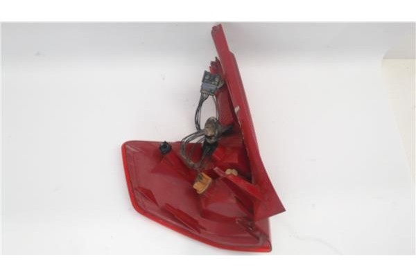 Recambio de piloto trasero derecho para citroen c4 berlina referencia OEM IAM 9655863980   Recambio de piloto trasero derecho para citroen c4 berlina referencia OEM IAM 9655863980