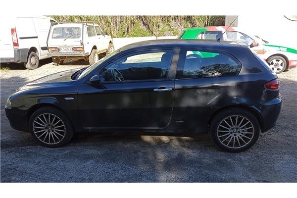 alfa romeo 147 (190) del año 2005