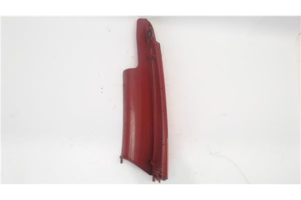 Recambio de piloto superior trasero izquierdo para citroen c4 berlina referencia OEM IAM 9655863880  