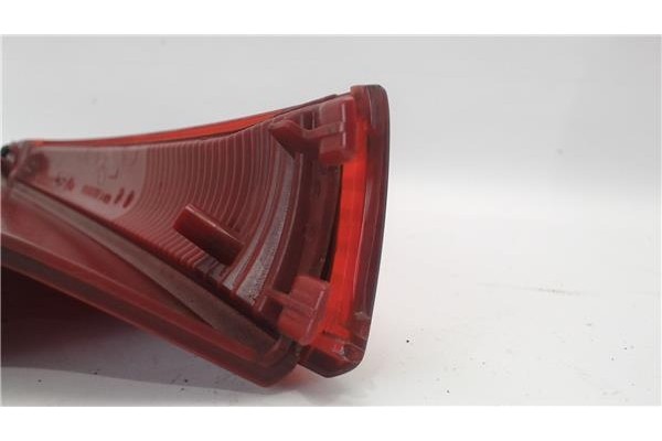 Recambio de piloto superior trasero izquierdo para citroen c4 berlina referencia OEM IAM 9655863880  