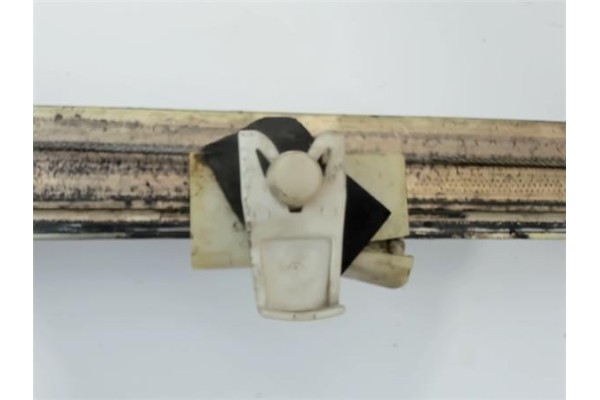 Recambio de mecanismo elevalunas delantero derecho para renault megane i classic (la0) referencia OEM IAM   
