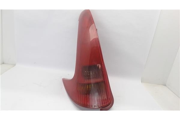 Recambio de piloto trasero izquierdo para peugeot 206 sw referencia OEM IAM 9641540677 89028683 