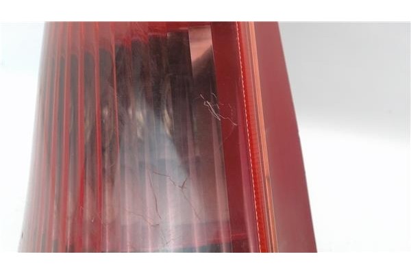 Recambio de piloto trasero izquierdo para peugeot 206 sw referencia OEM IAM 9641540677 89028683 