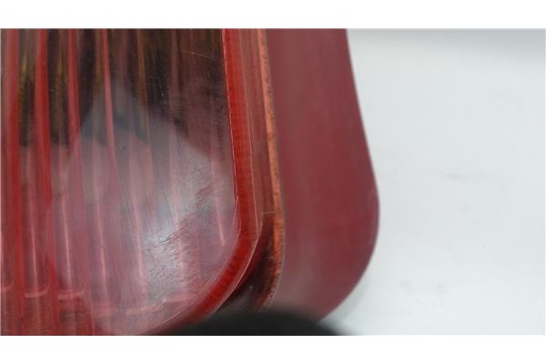 Recambio de piloto trasero izquierdo para peugeot 206 sw referencia OEM IAM 9641540677 89028683 