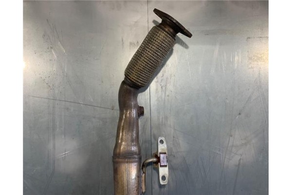 Recambio de catalizador para alfa romeo giulia (952) 2.2 super referencia OEM IAM 50554339 21392908 