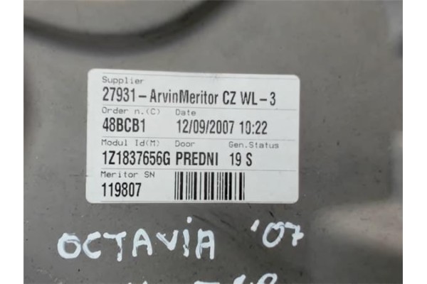 Recambio de elevalunas electrico delantero derecho para skoda octavia berlina (1z3) referencia OEM IAM 1Z1837656  