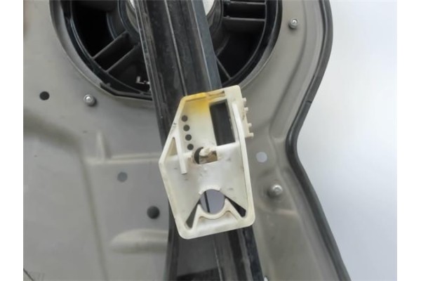 Recambio de elevalunas electrico delantero derecho para skoda octavia berlina (1z3) referencia OEM IAM 1Z1837656  