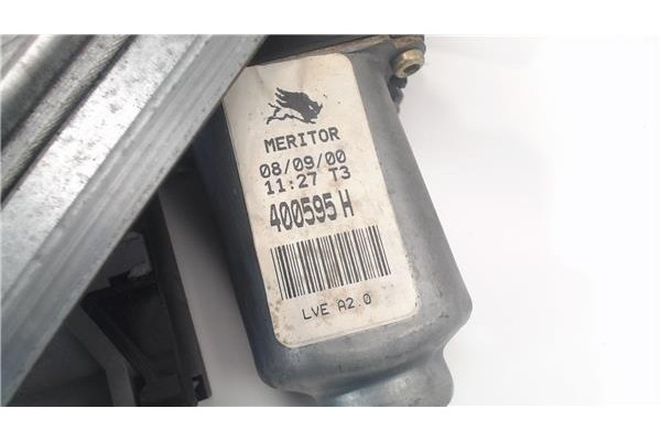 Recambio de mecanismo elevalunas delantero derecho para citroen xsara berlina referencia OEM IAM 400595N  