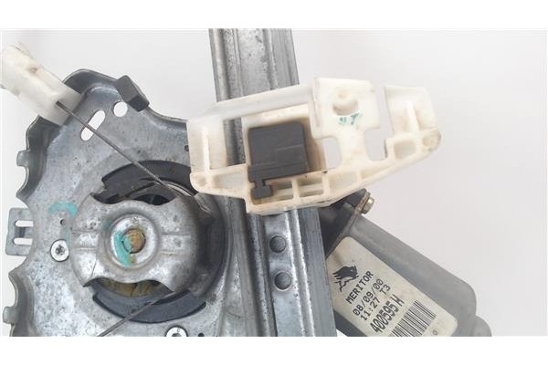 Recambio de mecanismo elevalunas delantero derecho para citroen xsara berlina referencia OEM IAM 400595N  
