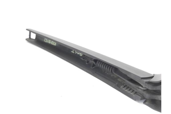 Recambio de brazo limpiaparabrisas trasero para volkswagen polo iv (9n1) 1.4 16v referencia OEM IAM 6Q6955707C  