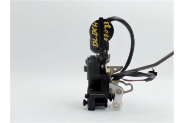 Recambio de cierre electromagnetico delantero derecho para mazda premacy (cp) 1.8 referencia OEM IAM CB0758310B  