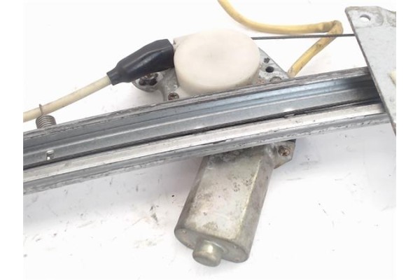 Recambio de mecanismo elevalunas delantero derecho para mazda 626 berlina (gf) referencia OEM IAM   