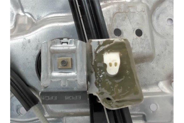 Recambio de elevalunas electrico delantero derecho para volkswagen polo iv (9n1) referencia OEM IAM   