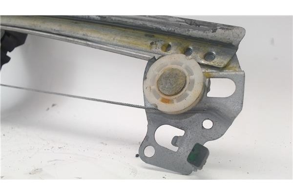 Recambio de mecanismo elevalunas delantero derecho para citroen c3 referencia OEM IAM 9222AP  