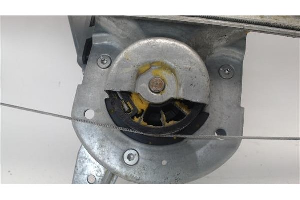 Recambio de mecanismo elevalunas delantero derecho para citroen c3 referencia OEM IAM 9222AP  