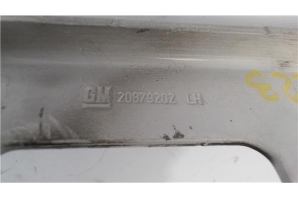 Recambio de bisagra capo izquierda para opel astra j berlina 5p 1.6 excellence referencia OEM IAM 20879203  