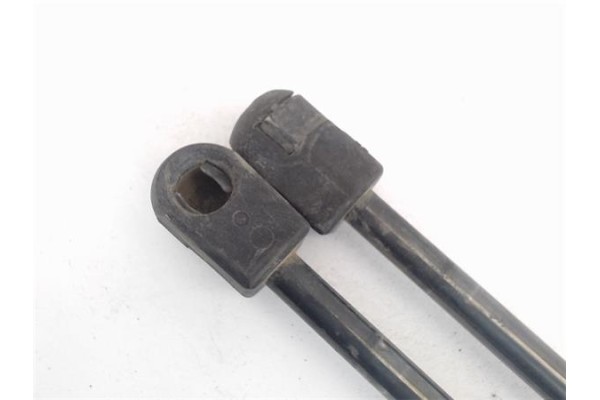 Recambio de amortiguador porton para renault grand scénic ii (jm0/1_) 1.9 dci (jm12, jm0g) referencia OEM IAM ML5826625N 8200377