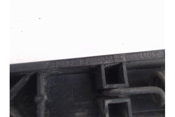 Recambio de brazo limpiaparabrisas trasero para renault grand scénic ii (jm0/1_) 1.9 dci (jm12, jm0g) referencia OEM IAM 7701056