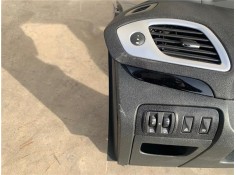 Recambio de embellecedor salpicadero para renault scenic iii (jz) 1.2 grand expression referencia OEM IAM 681000060R  