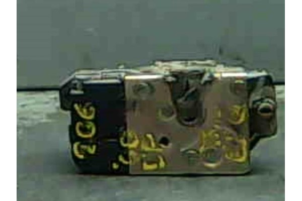 Recambio de cierre electromagnetico trasero izquierdo para peugeot 206 berlina (1998) 1.9 d referencia OEM IAM   