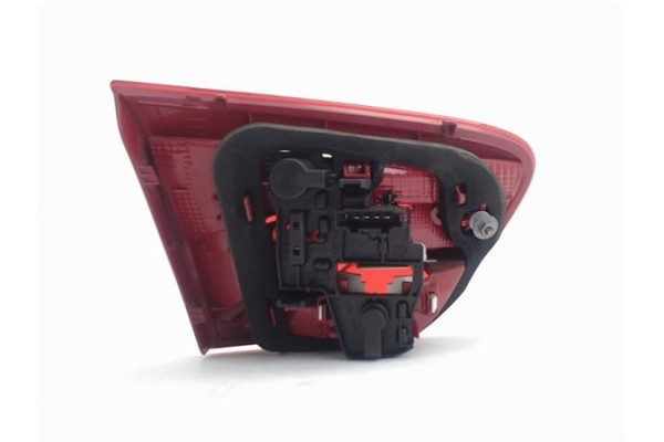 Recambio de piloto porton trasero derecho para seat ibiza berlina (6j5) 1.6 tdi referencia OEM IAM 618945108  