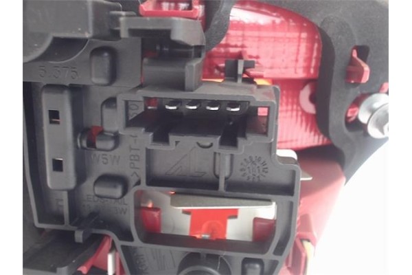 Recambio de piloto porton trasero derecho para seat ibiza berlina (6j5) 1.6 tdi referencia OEM IAM 618945108  