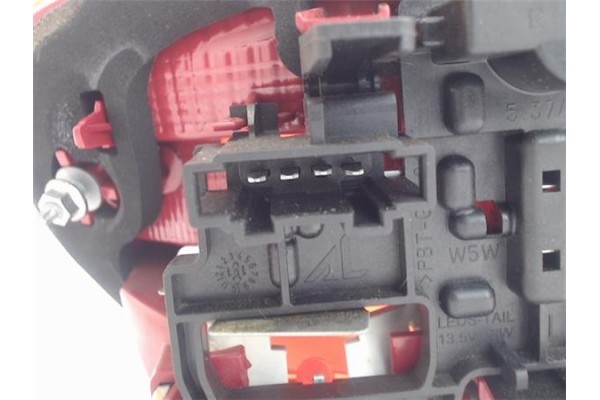Recambio de piloto porton trasero izquierdo para seat ibiza berlina (6j5) 1.6 tdi referencia OEM IAM 618945107  