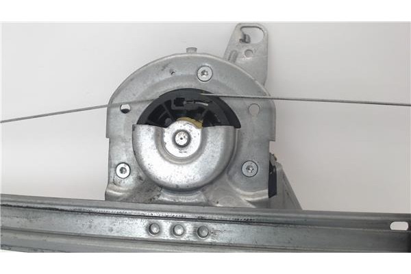 Recambio de mecanismo elevalunas delantero derecho para citroen c3 referencia OEM IAM 9222AP  