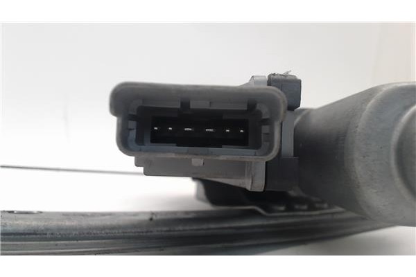Recambio de mecanismo elevalunas delantero derecho para citroen c3 referencia OEM IAM 9222AP  