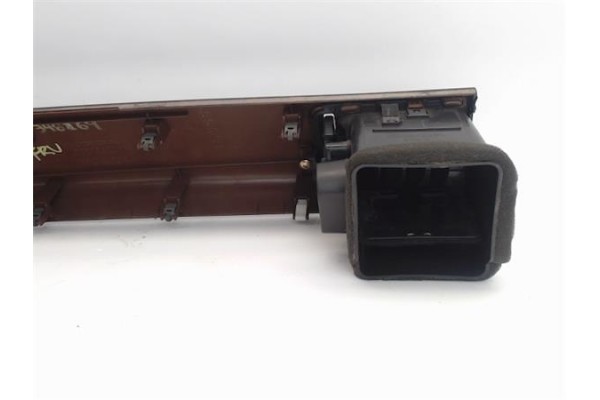 Recambio de rejilla entrada de aire para honda fr-v (be) 2.0 comfort referencia OEM IAM 77630SJDG12ZD  