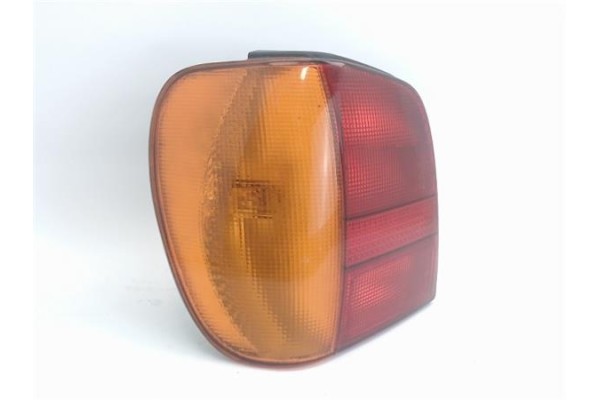 Recambio de piloto trasero izquierdo para volkswagen polo iii (6n1) 55 1.3 referencia OEM IAM 6N0945257 6N0945096 