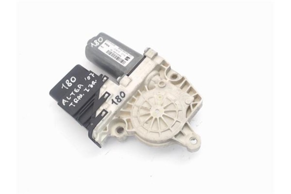 Recambio de motor elevalunas delantero derecho para seat altea (5p1) referencia OEM IAM (1K0959703M)  