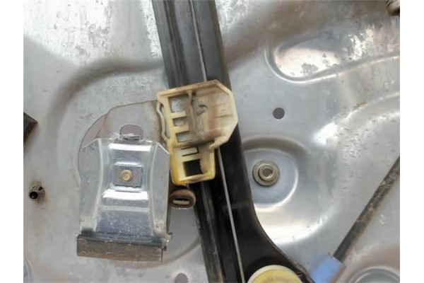 Recambio de elevalunas electrico delantero derecho para volkswagen passat berlina (3b2) referencia OEM IAM 3B4837756A  3B1837462