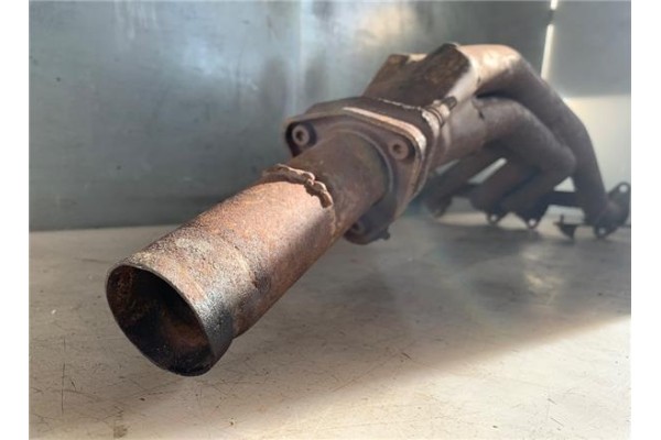 Recambio de colector admision para peugeot 205 berlina 1.9 gti referencia OEM IAM   