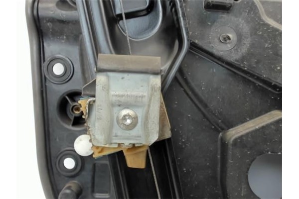 Recambio de elevalunas electrico delantero derecho para volkswagen golf vi (5k1) referencia OEM IAM 5K1837730Q  