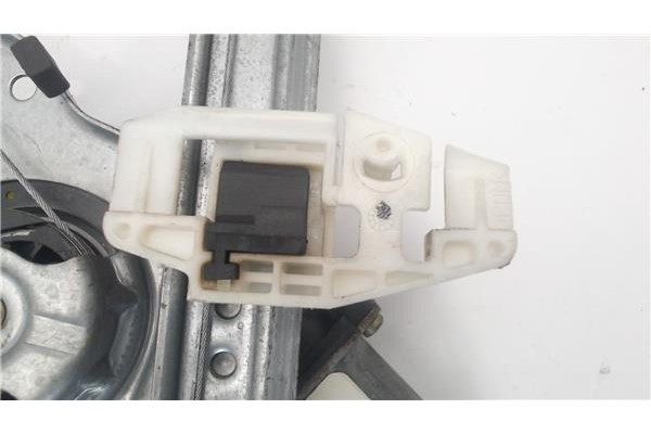 Recambio de mecanismo elevalunas delantero derecho para citroen xsara berlina referencia OEM IAM 400595N  
