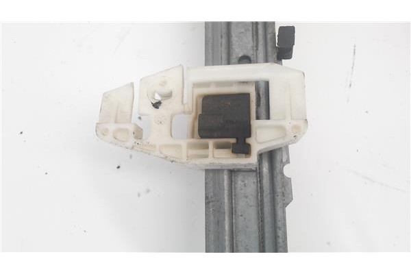 Recambio de mecanismo elevalunas delantero derecho para citroen xsara berlina referencia OEM IAM 400595N  