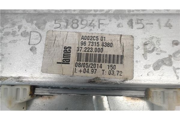 Recambio de mecanismo elevalunas delantero derecho para peugeot 208 referencia OEM IAM 9673153180 9673154380 