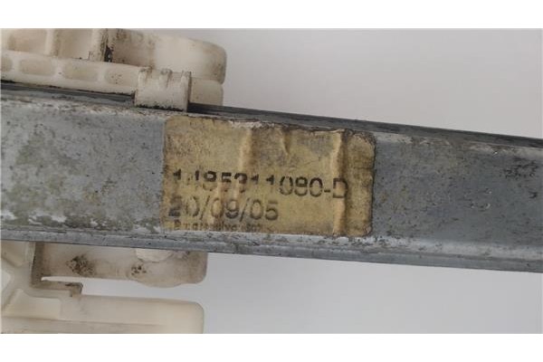 Recambio de mecanismo elevalunas delantero derecho para citroen c8 referencia OEM IAM 1485311080D  