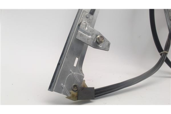 Recambio de mecanismo elevalunas delantero derecho para citroen xsara picasso referencia OEM IAM 130821900  