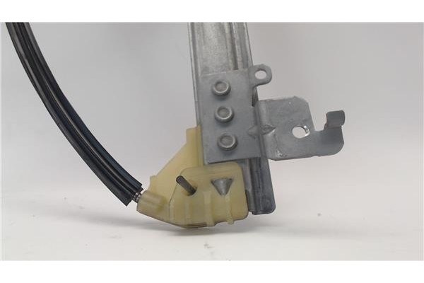 Recambio de mecanismo elevalunas delantero derecho para citroen xsara berlina referencia OEM IAM 400595M  