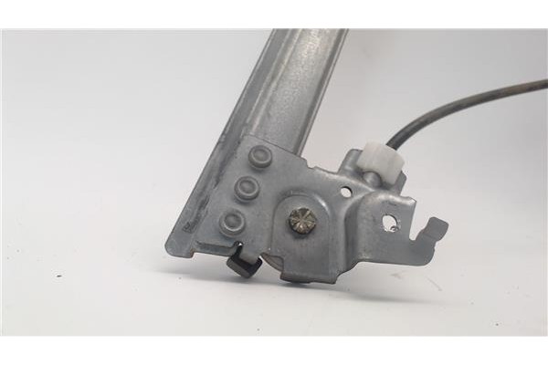 Recambio de mecanismo elevalunas delantero derecho para citroen xsara berlina referencia OEM IAM 400595M  