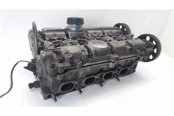 Recambio de culata para volvo v40 familiar 1.8 evolution referencia OEM IAM 1001005  