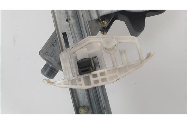 Recambio de mecanismo elevalunas delantero derecho para citroen xantia berlina referencia OEM IAM 400448A  