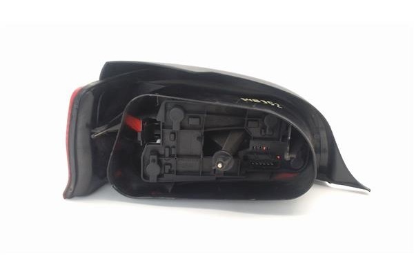 Recambio de piloto trasero derecho para citroen saxo referencia OEM IAM   