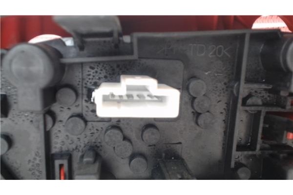 Recambio de piloto trasero izquierdo para peugeot 406 berlina (s1/s2) referencia OEM IAM 9644652677  