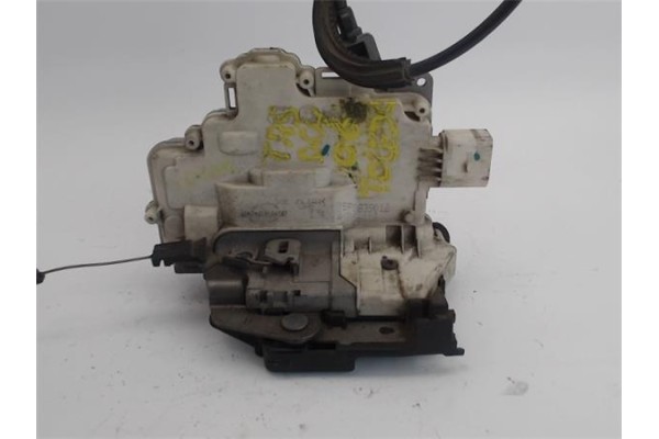 Recambio de cierre electromagnetico trasero derecho para seat toledo (5p2) referencia OEM IAM   