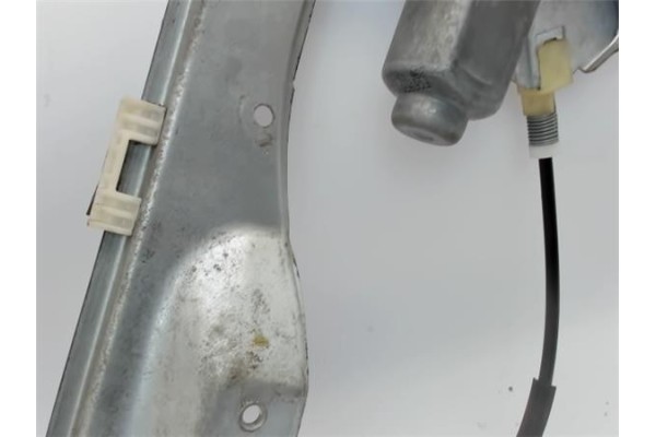 Recambio de mecanismo elevalunas delantero derecho para renault clio iii referencia OEM IAM   