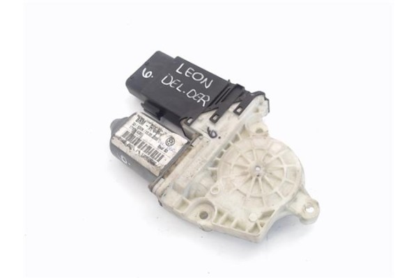 Recambio de motor elevalunas delantero derecho para seat leon (1m1) referencia OEM IAM (1J0959802G)  BRM  